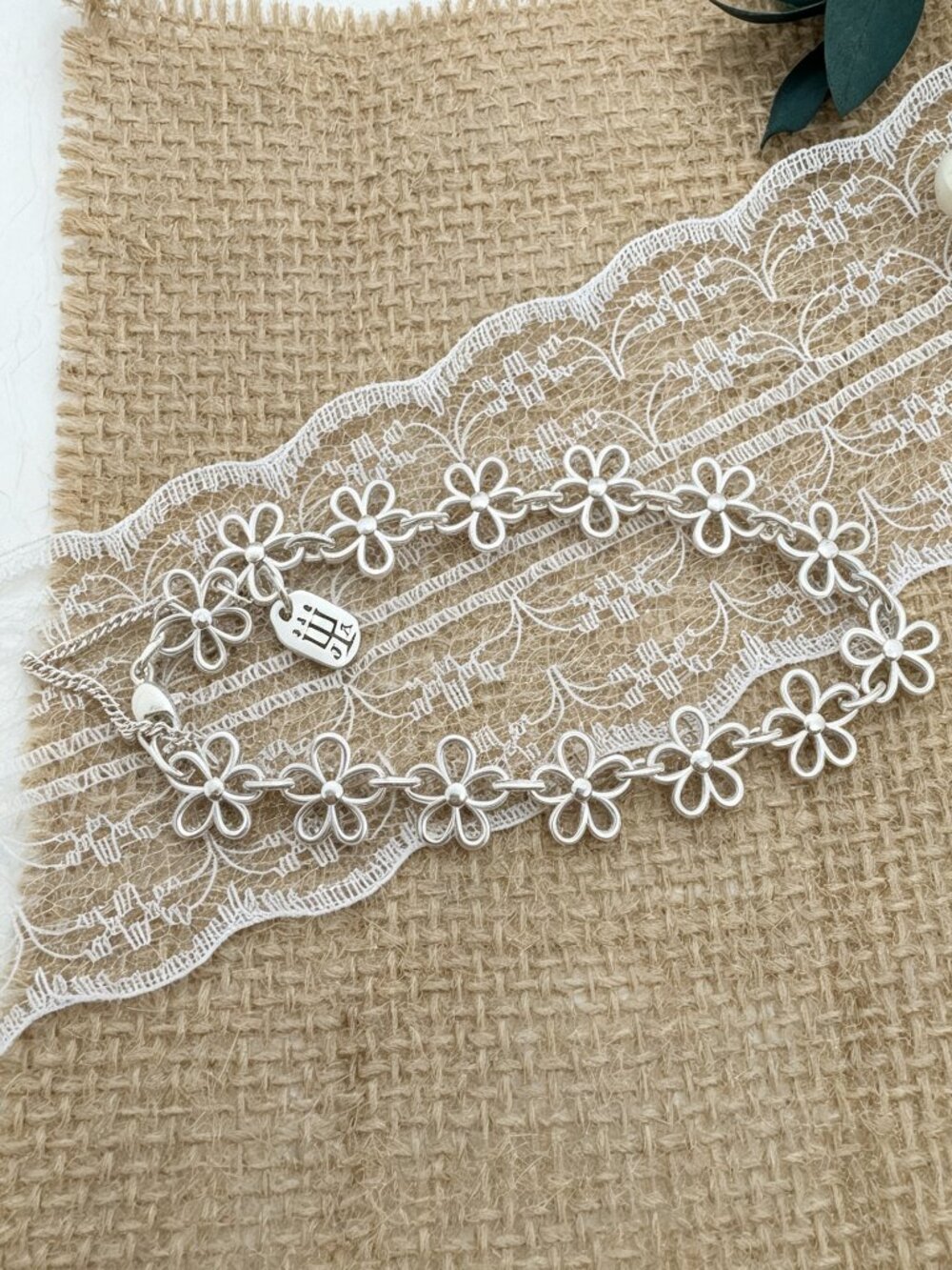 James Avery Daisy Charm Bracelet Sterling Silver Flower Link Bracelet